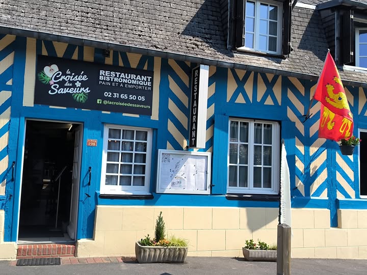 Fini — Façade Normande