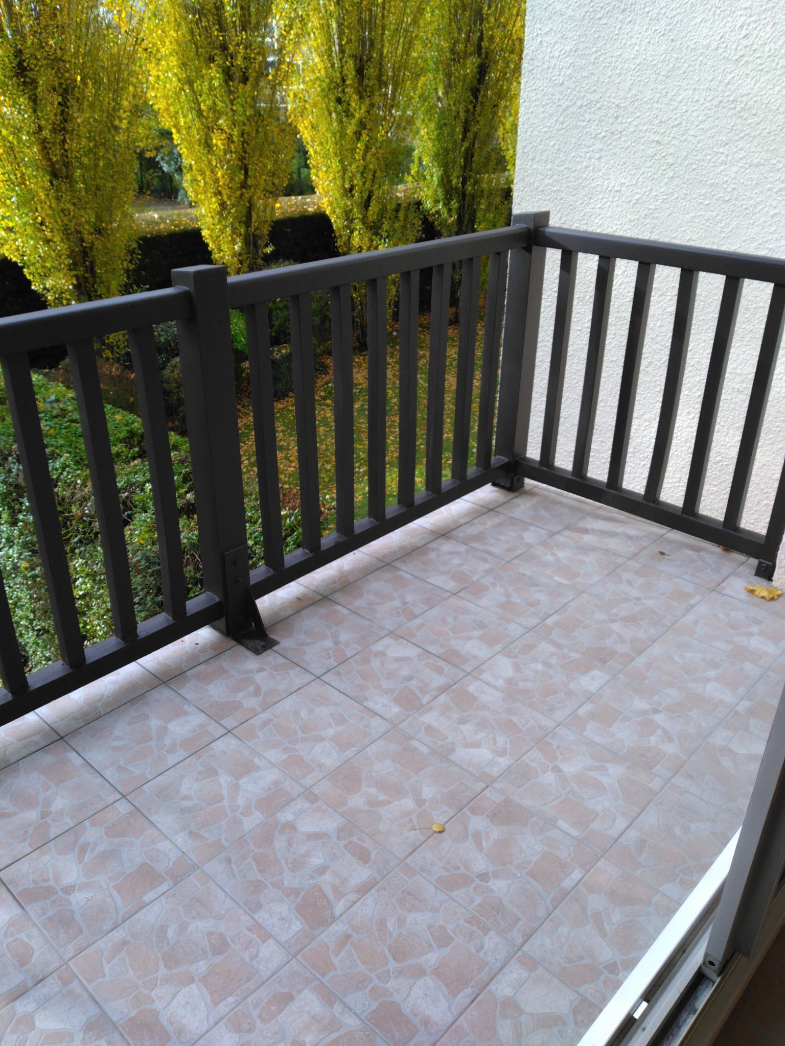 Rénovation balcon sol et bois fini